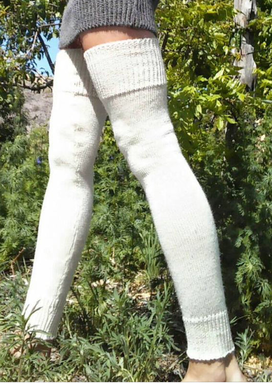 Long, plain knit leg warmers