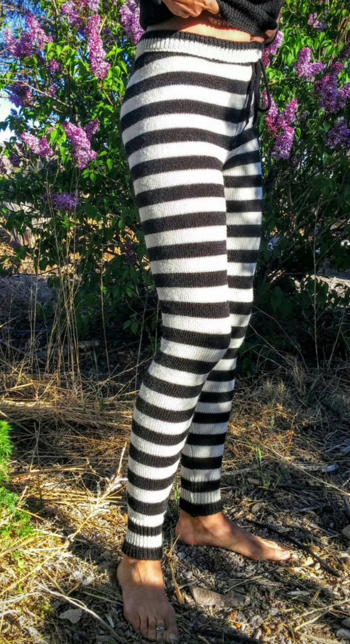 Striped leggings-plain knit