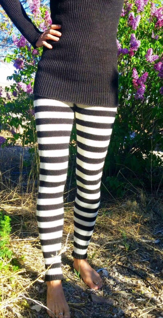 Striped leggings-plain knit
