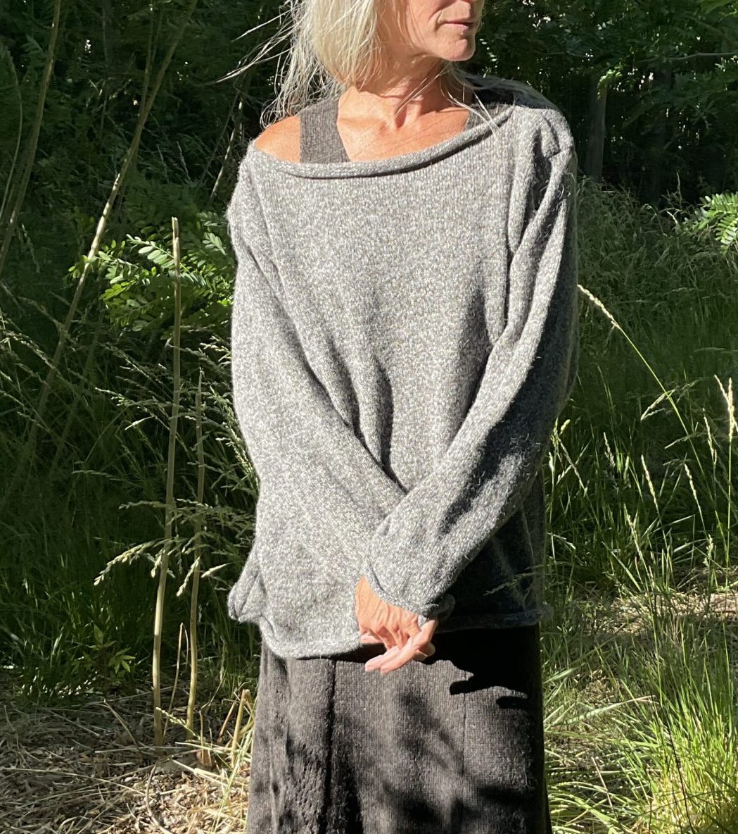 XL boat neck sweater