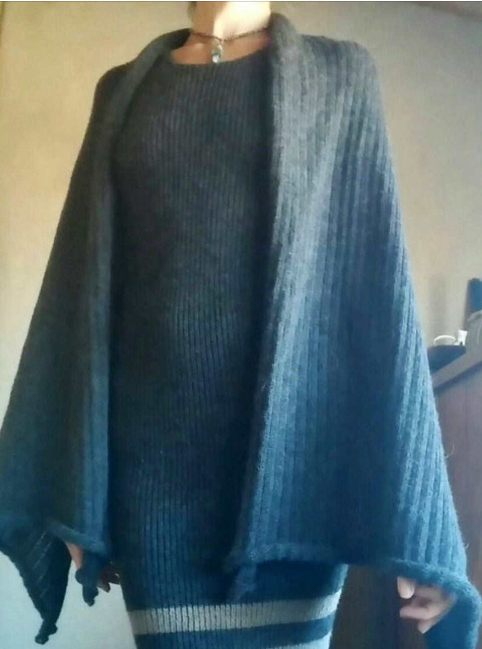 Shawl, scarf