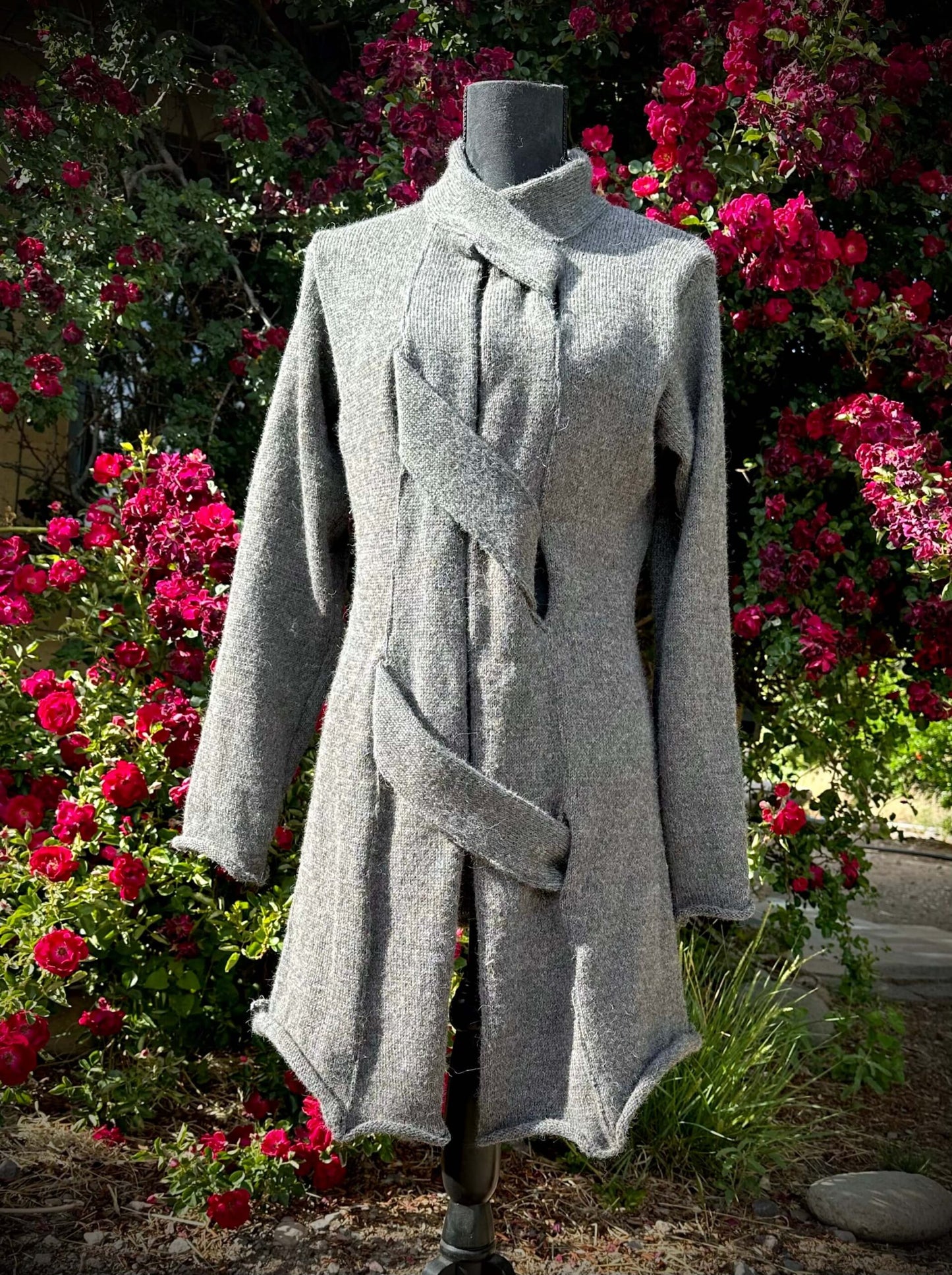 Braided fastening long sweater