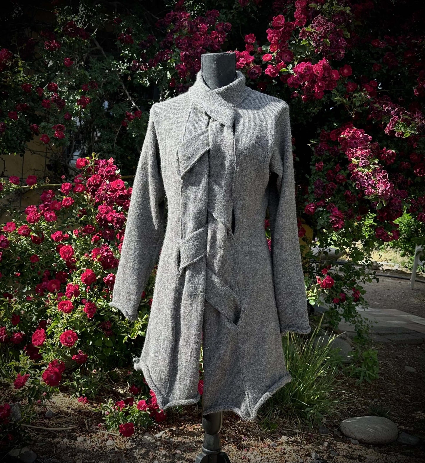 Braided fastening long sweater