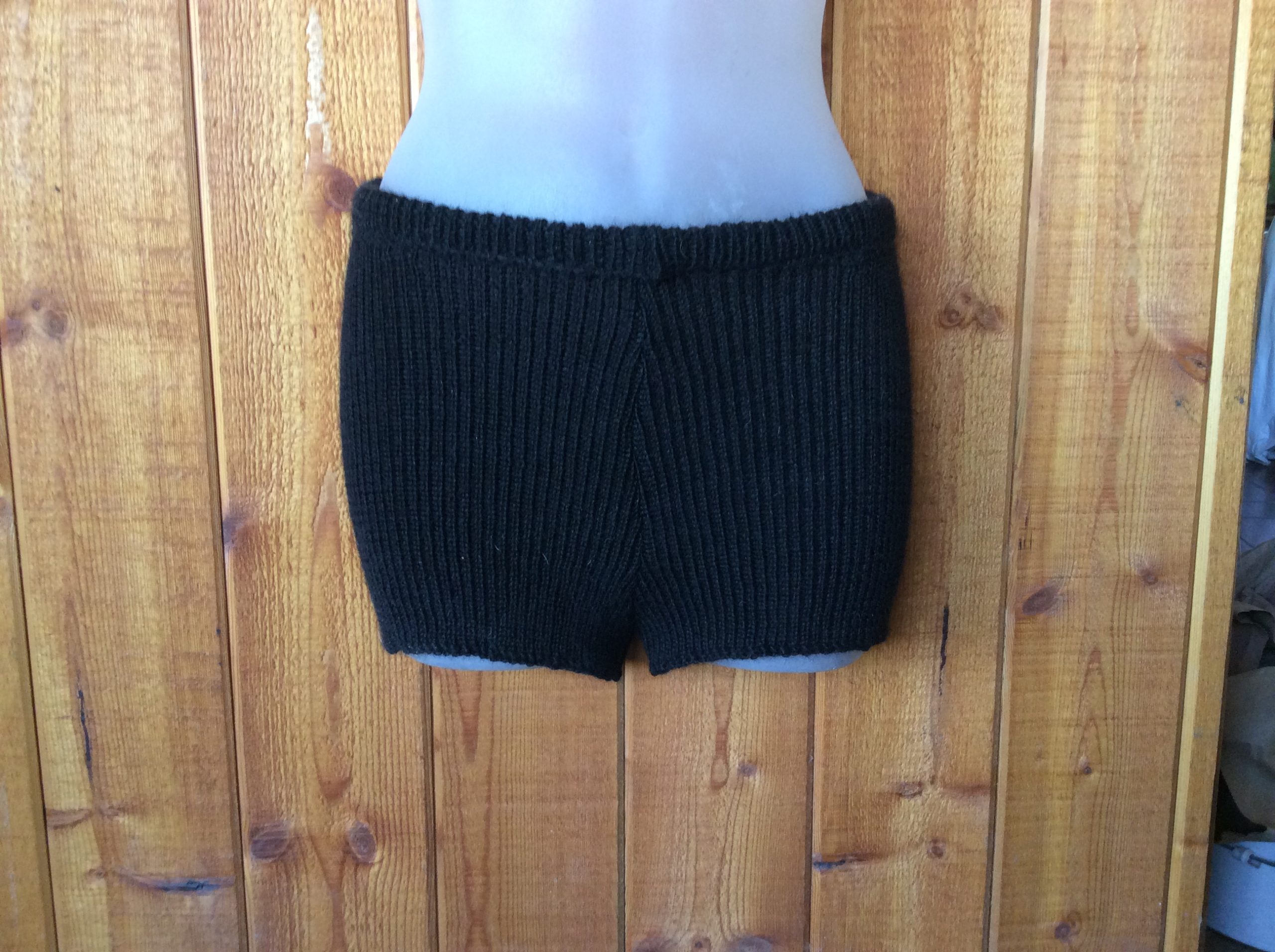 Rib knit-stretchy leggings – Woollywhotknots